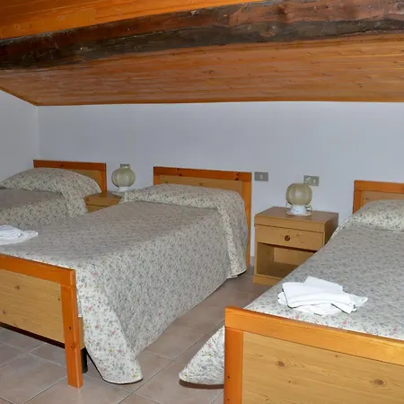 Hotel La Casetta 2*